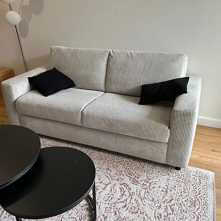 Apartment Avec Jardin Proche Gare Et Les Sables-dʼOlonne